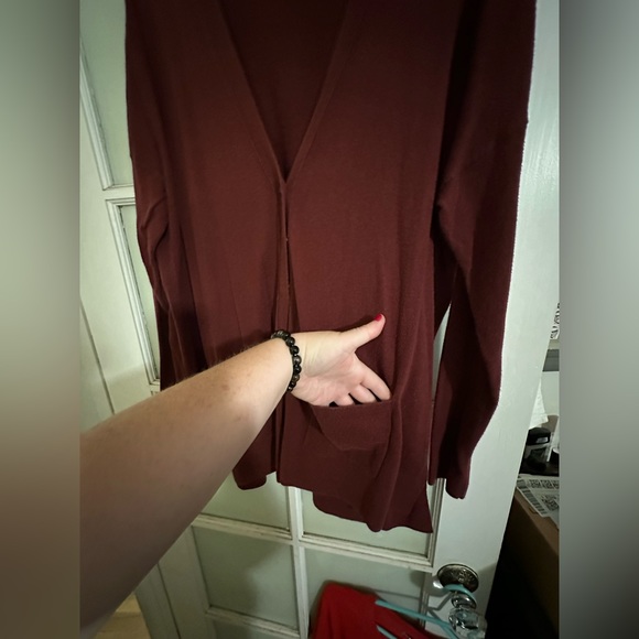 Cardigan - Picture 2 of 3